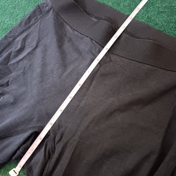 Lot of Workout Clothes - Picture 7 of 7